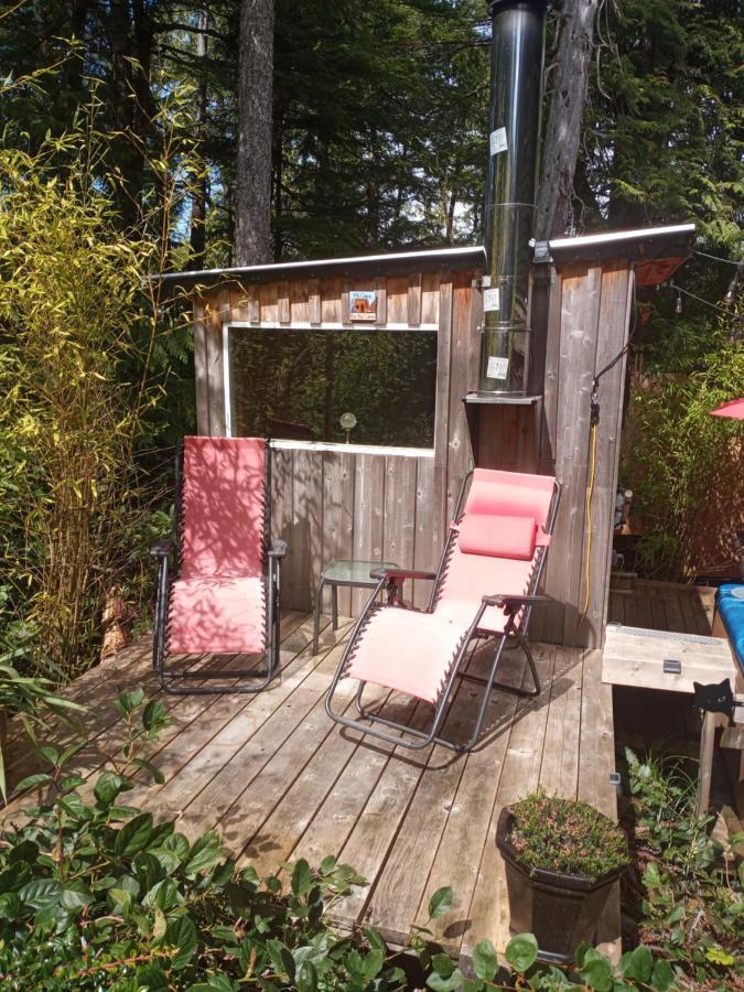 Forest Sweet Retreat Hot Tub & Wood Fired Sauna Ucluelet Zewnętrze zdjęcie